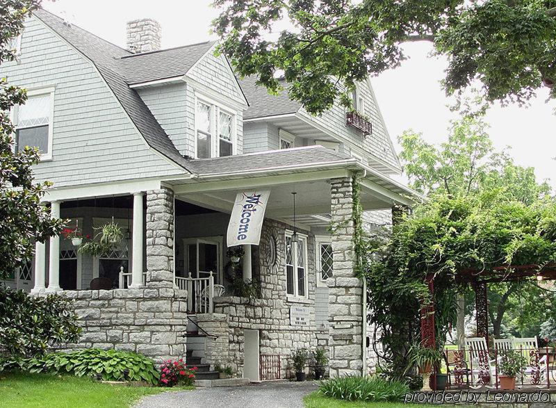 Friendly City Inn B&B Harrisonburg Exterior photo