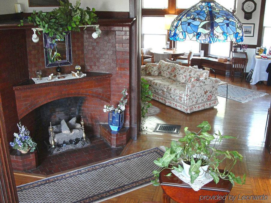 Friendly City Inn B&B Harrisonburg Interior photo